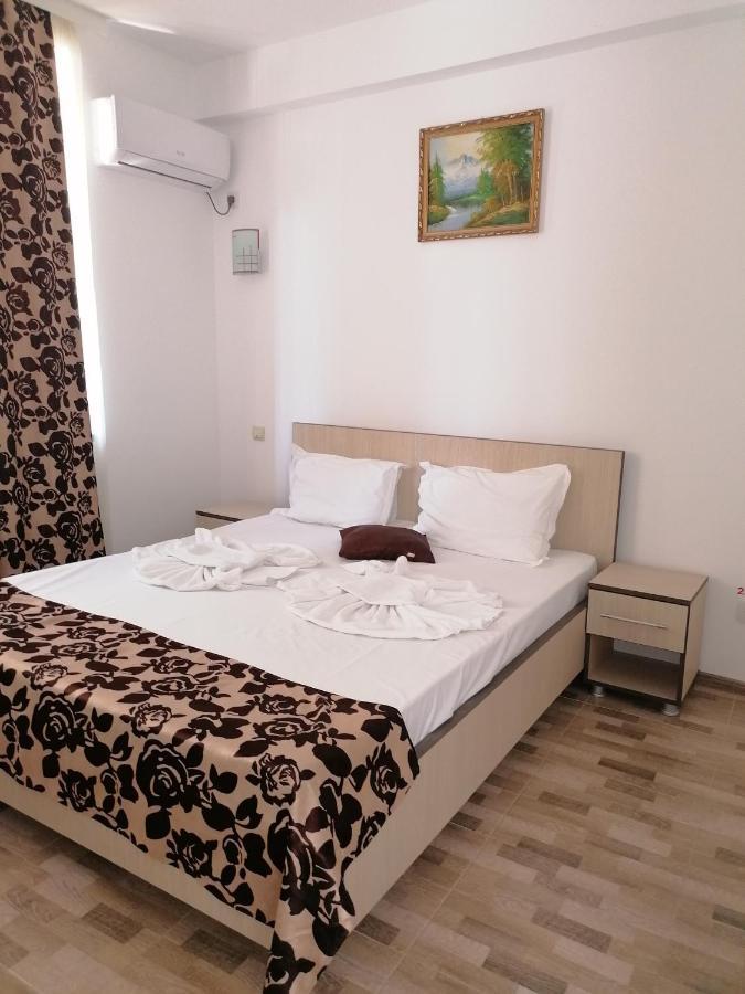 Hotel Coralis 2 Eforie Nord Eksteriør billede